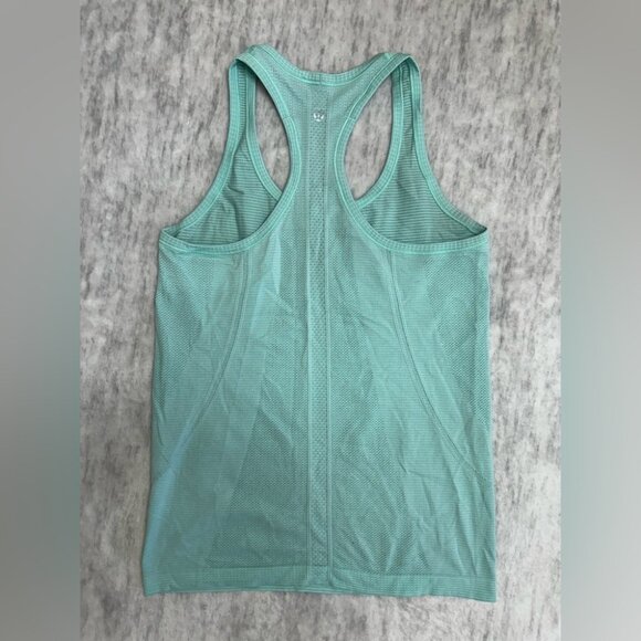 Lululemon Swiftly Tech Racerback Tank - Picture 2 of 3